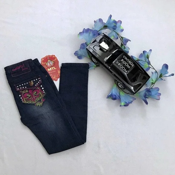 More To Love MTL NWT Straight Leg Jeans Girls Various Sizes - Picture 1 of 9